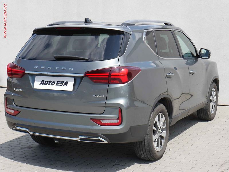 SsangYong Rexton (2022) 2.2 e-XDi 4x4, ČR, AT, LED - fotka 4 z 25