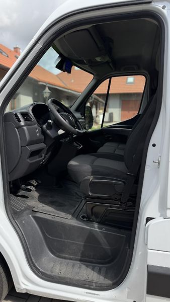 Renault Master (2020) Nákladní automobil skříňový  - fotka 6 z 16