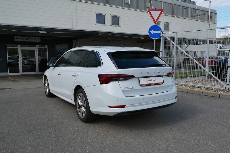 Škoda Octavia - fotka 3 z 6