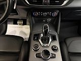 Alfa Romeo Stelvio VELOCE 154kW Q4 H&K LED R21 - náhled 29