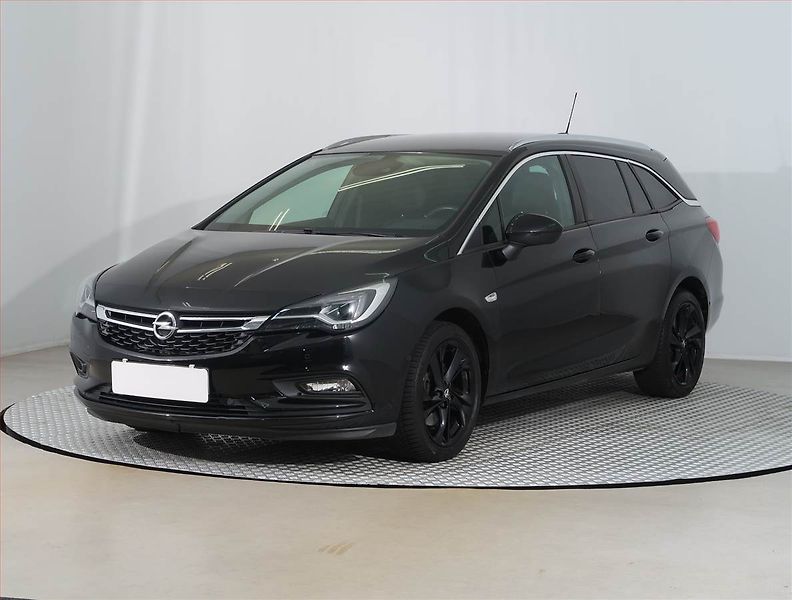 Opel Astra (2019) 1.6 CDTI, Automat, Navi - fotka 2 z 21