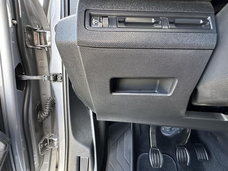 Peugeot 3008 (2018) 1.2/96kW *2.Maj *   - fotka 6 z 42