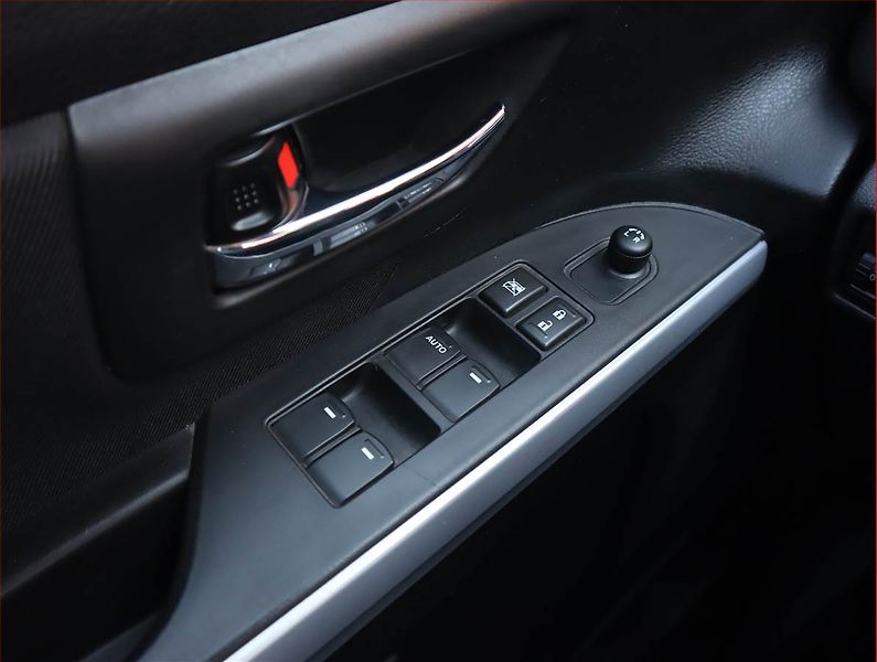 Suzuki SX4 S-Cross (2019) GL 1.0 BoosterJet, Serv.kniha - fotka 13 z 16