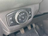 Ford Tourneo Courier (2017) 1.0 EcoBoost 74kW - náhled 27