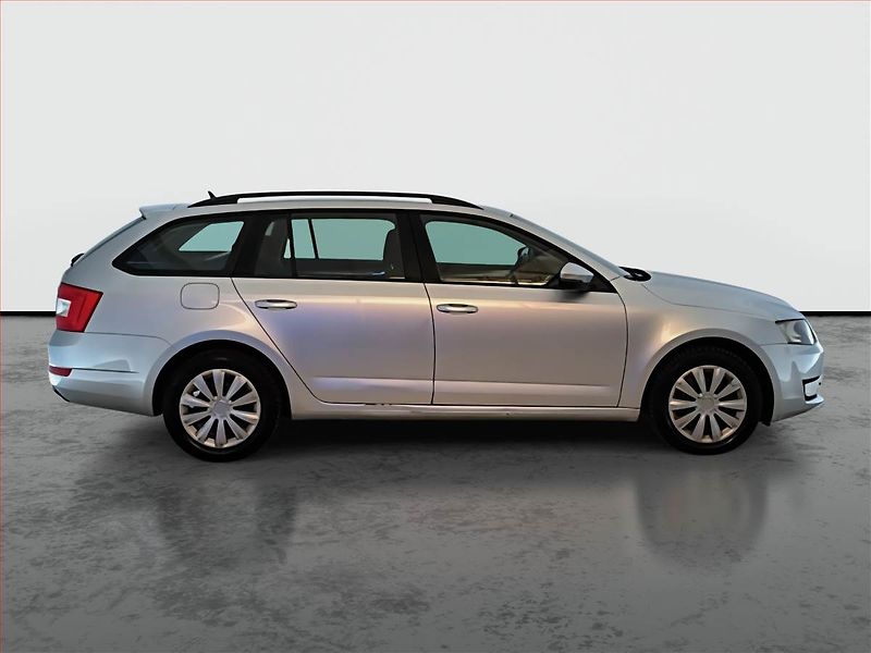 Škoda Octavia (2016) 1.6 TDI, Serv.kniha, Navi - fotka 6 z 15