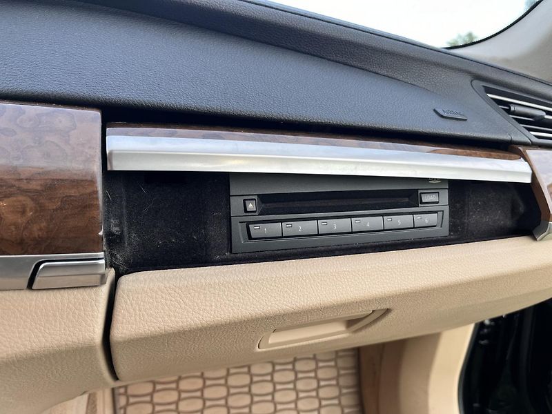 BMW Řada 7 740 LI,LONG,240KW,MINISTERSTVO - fotka 44 z 49