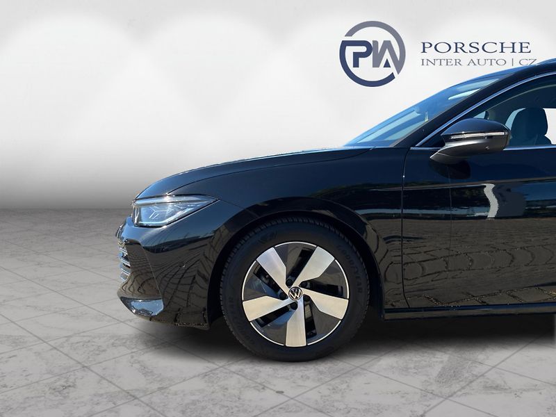 Volkswagen Passat Elegance 2.0 TDI 110 kW DSG Va - fotka 9 z 23