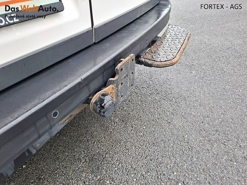 Volkswagen Crafter (2021) dlouhý,2.0 TDI,103kW,Tažné,Kam - fotka 29 z 32