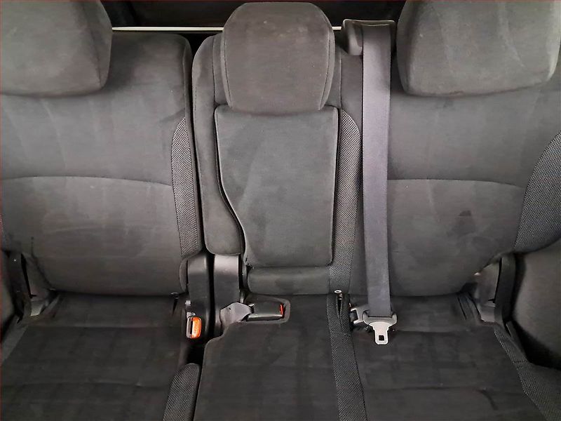 Mitsubishi Outlander (2008) 2.0 DI-D, 4X4, Tempomat - fotka 10 z 16