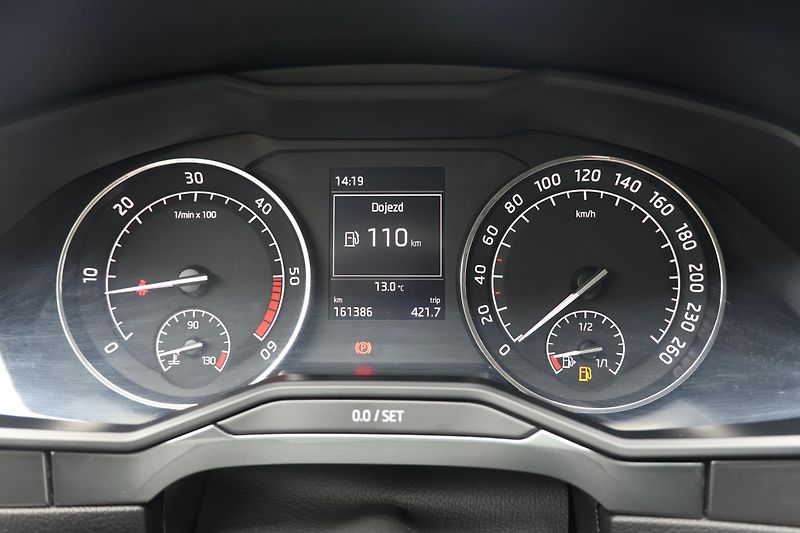 Škoda Superb (2016) - fotka 15 z 18
