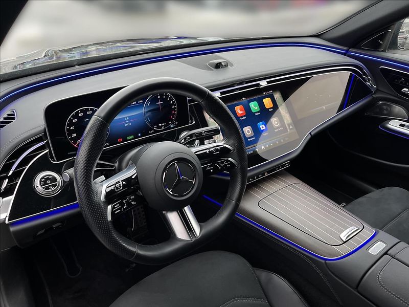 Mercedes-Benz Třídy E 300 de 4MATIC kombi s hybridní - fotka 9 z 22