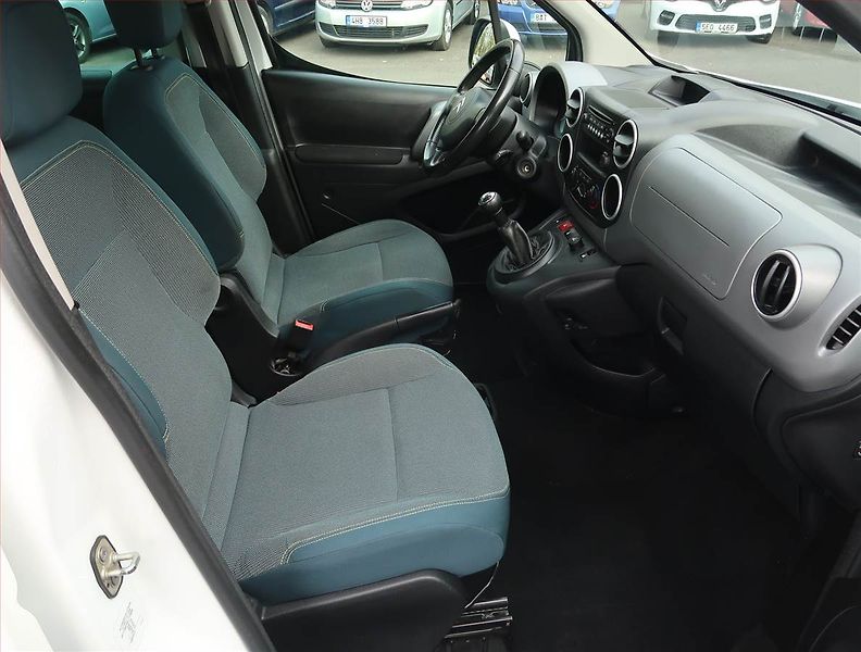 Citroën Berlingo (2018) Feel 1.6 BlueHDi, 5Míst, ČR - fotka 9 z 14