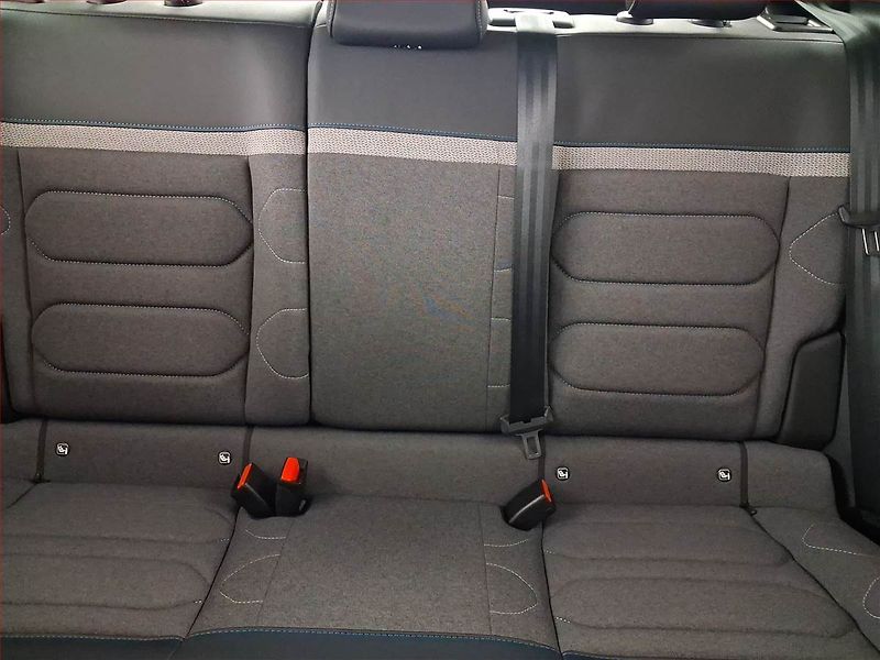Citroën C4 (2024) 1.2 PureTech, Serv.kniha - fotka 10 z 16