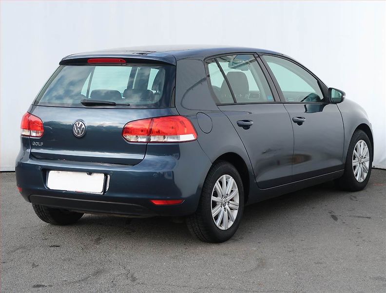 Volkswagen Golf (2011) 1.2 TSI, Tempomat - fotka 5 z 17