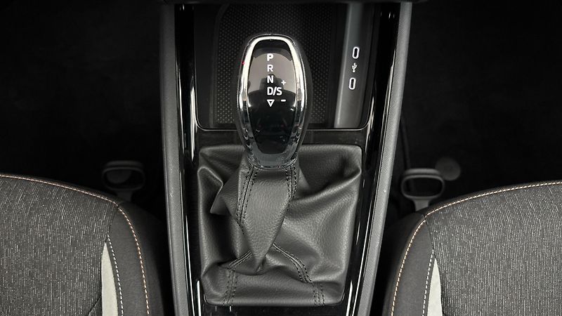 Škoda Scala 1.5 TSI DSG Style - fotka 23 z 26
