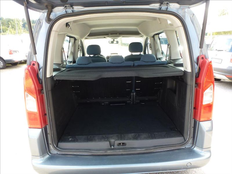 Citroën Berlingo 1,6 HDi  Multispace - fotka 20 z 44