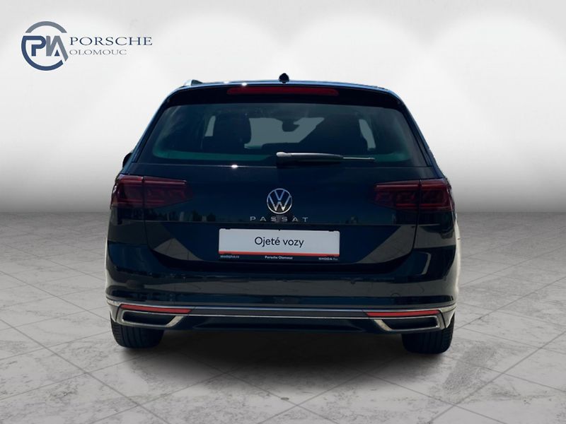 Volkswagen Passat 2,0TDi 110kW Business Premium - fotka 7 z 30