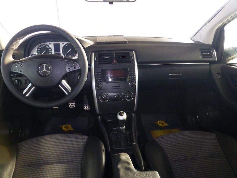 Mercedes-Benz Třídy B (2006) 2,0DCI**KLIMA**ALU KOLA - fotka 24 z 26