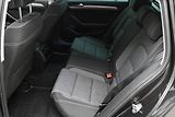 Volkswagen Passat 2,0 TDI 110 kW DSG Business Zá - náhled 14