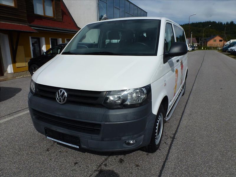 Volkswagen Transporter 2,0 TDI 9míst - fotka 3 z 46