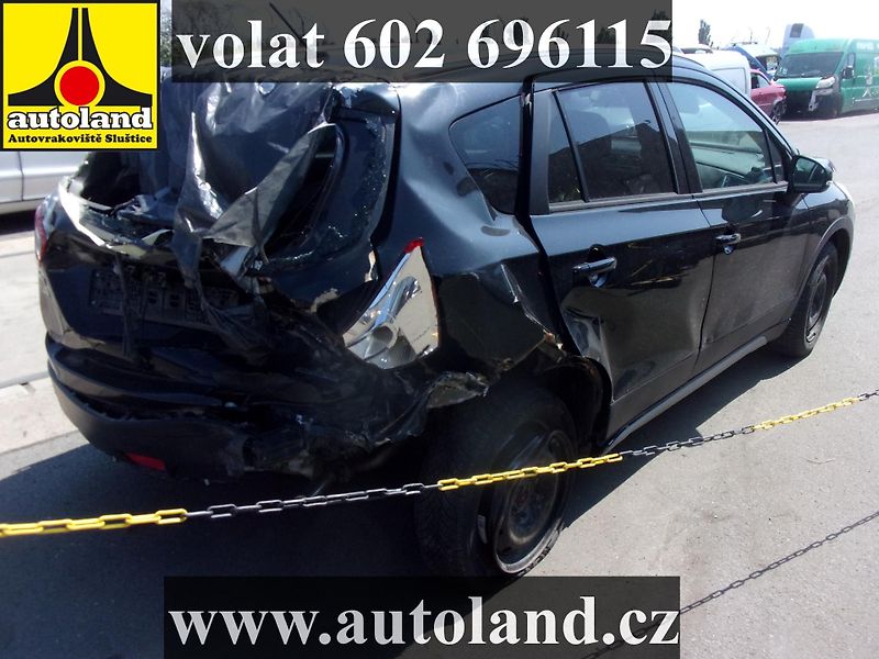 Suzuki SX4 S-Cross (2015) VOLAT 602 696115 - fotka 3 z 8