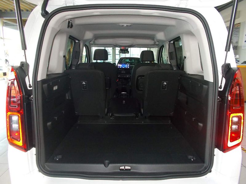 Opel Combo (2026) Edition Plus L1H1 1.2 TURBO (8 - fotka 14 z 34