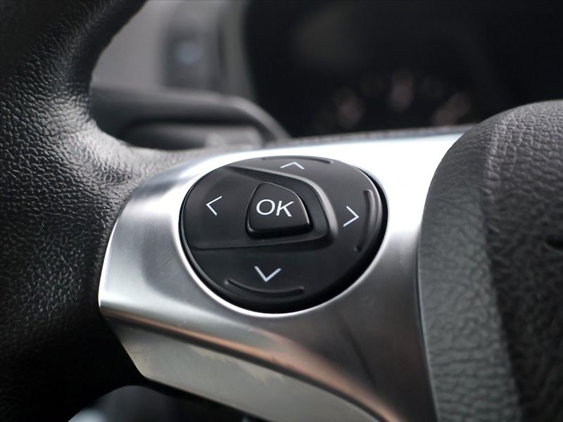 Ford Tourneo Custom 2,2 TDCI 114kW TITANIUM CZ 8Mí - fotka 20 z 37