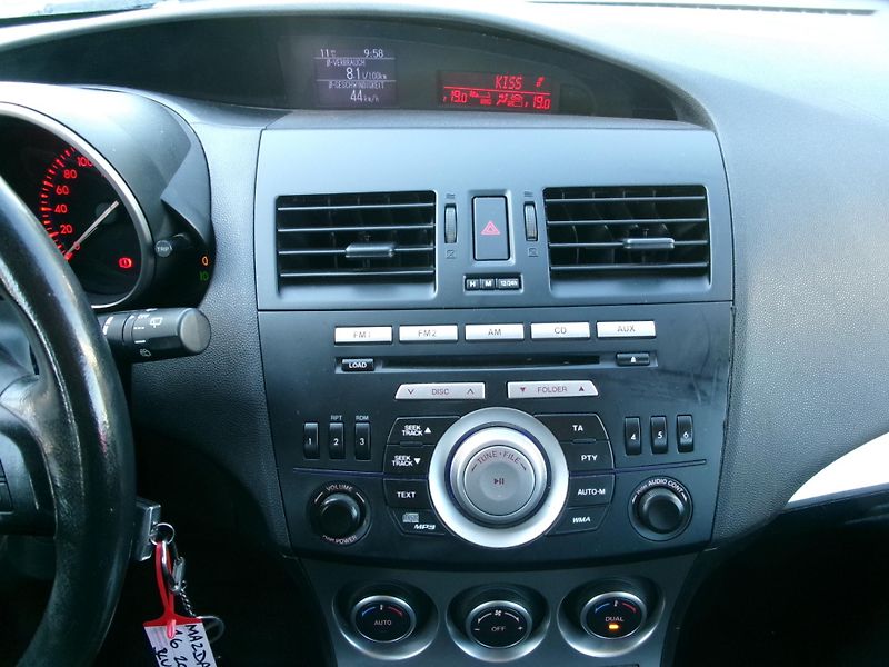 Mazda 3 (2011) 1,6i AC TEMP ALU BT - fotka 20 z 28