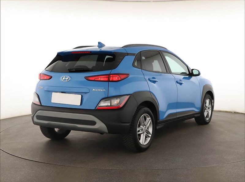 Hyundai Kona (2021) 1.0 T-GDI, Automat, ČR,1.maj - fotka 5 z 19