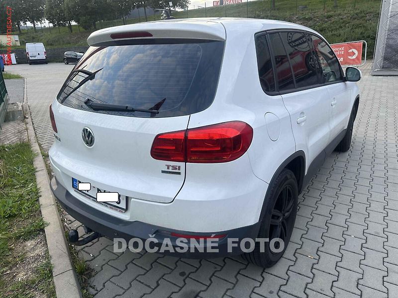 Volkswagen Tiguan (2013) 1.4 TSi, AC, TZ - fotka 2 z 3