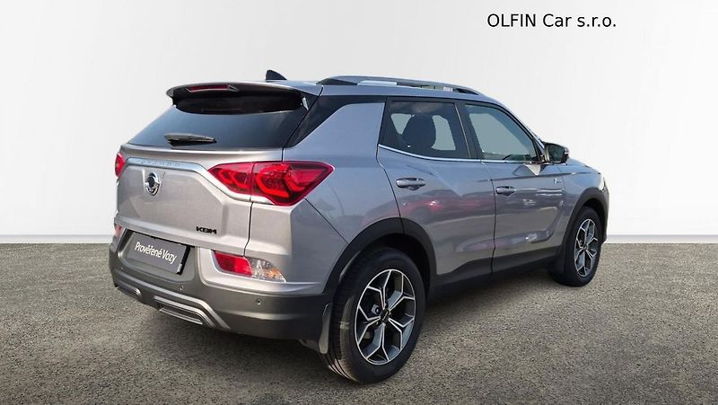 SsangYong Korando Style 1,5 GDI 4x4 120KW - fotka 2 z 25