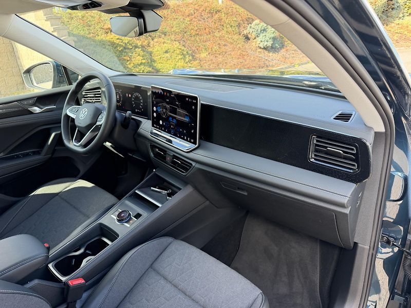 Volkswagen Tiguan 1,5 eTSi 110kW automat  LIFE - fotka 15 z 21