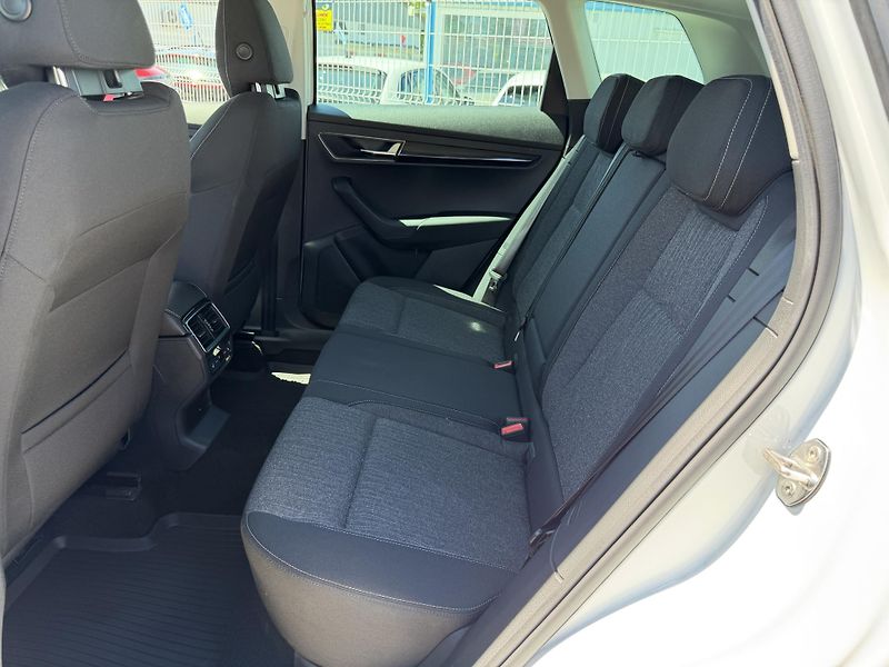 Škoda Karoq 1,5 TSi/110kW DSG - STYLE,TZ,. - fotka 55 z 88