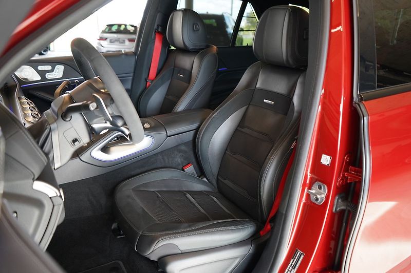 Mercedes-Benz GLE 53 AMG, Masáž, Ventilace, HUD - fotka 18 z 50