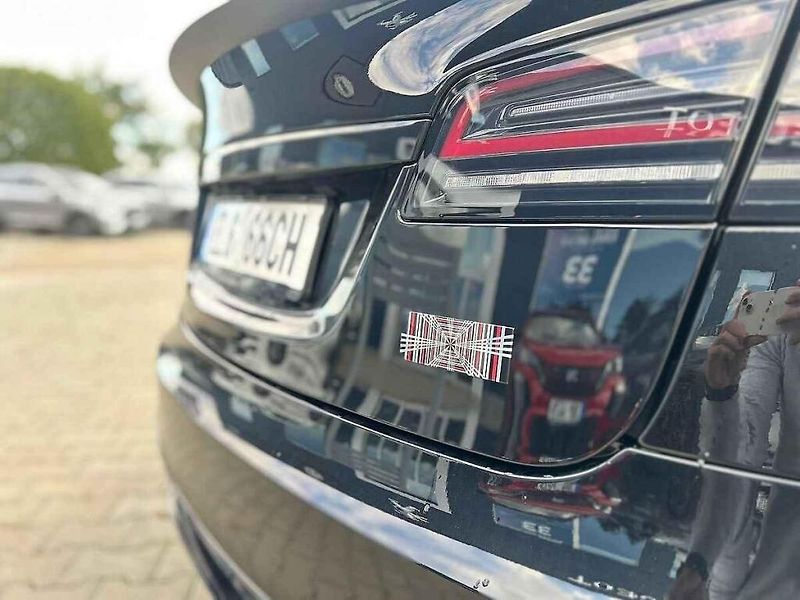 Tesla Model 3 Performance Highland.
