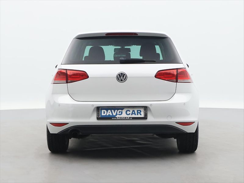 Volkswagen Golf 1,2 TSI 77kw ORIG.ALU Perleť - fotka 6 z 27