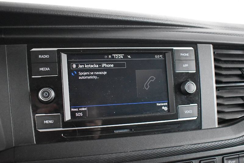 Volkswagen Caravelle (2023) 2.0TDI 110kW DSG, LED, 8 míst - fotka 20 z 24