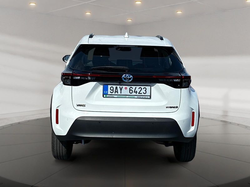 Toyota Yaris Cross (2023) COMFORT 1.5HYBRID 68kW CZ DPH  - fotka 5 z 11