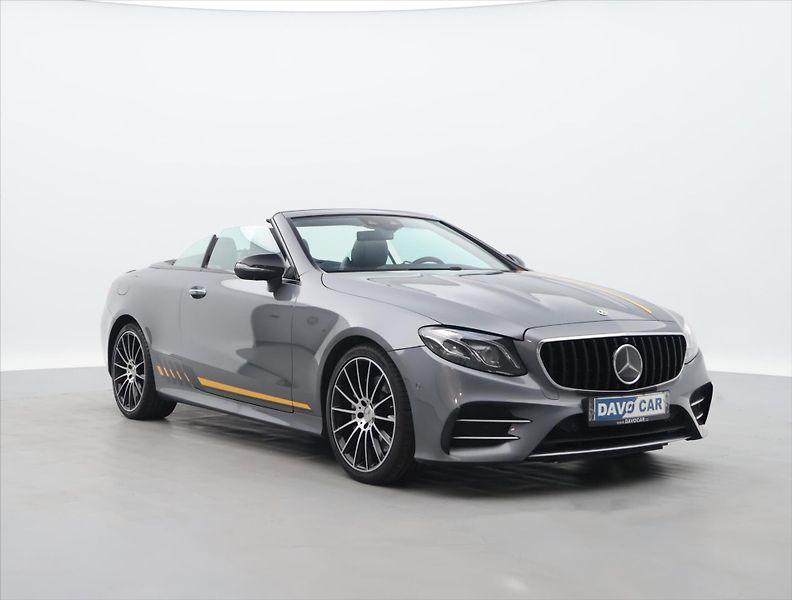 Mercedes-Benz Třídy E 3,0 53 320kW AMG 4Matic+ DPH - fotka 9 z 53