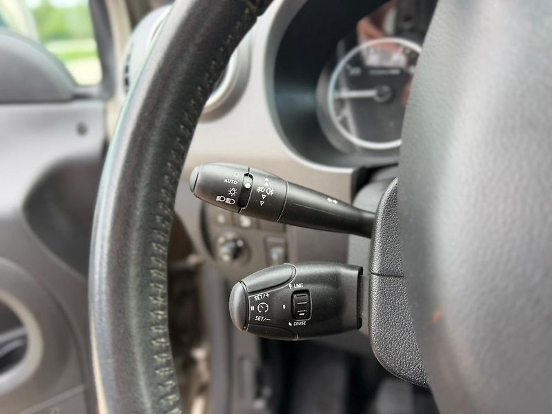 Peugeot Partner ALLURE 1.6VTi 120. 5 míst - fotka 21 z 27