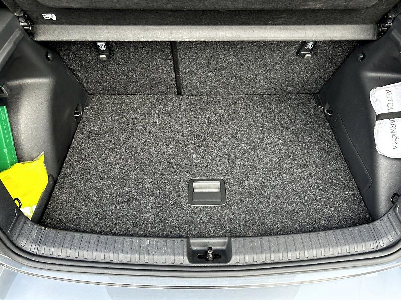 Škoda Fabia (2025) 1.5 TSI 110kW DSG Top Selectio - fotka 30 z 34
