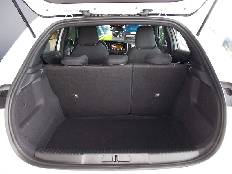 Opel Mokka (2026) Edition 1.2 TURBO (100 kW/136 - fotka 8 z 27