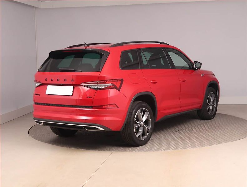 Škoda Kodiaq (2023) 2.0 TDI - fotka 5 z 17