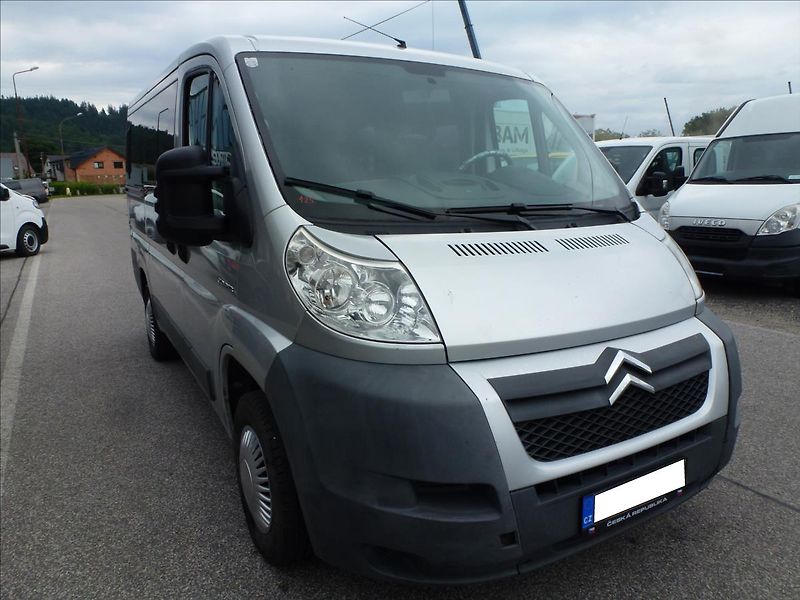 Citroën Jumper 2,2 HDI 6 rychlostí, Klimatiza - fotka 5 z 45