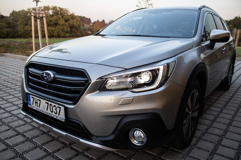 Subaru Outback - fotka 8 z 44