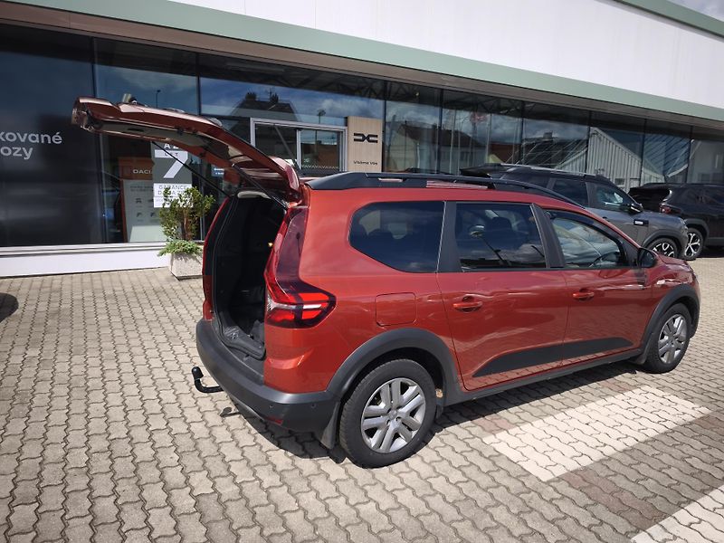Dacia Jogger 2023 ČR 1.0 ECO-G Expression - fotka 26 z 31