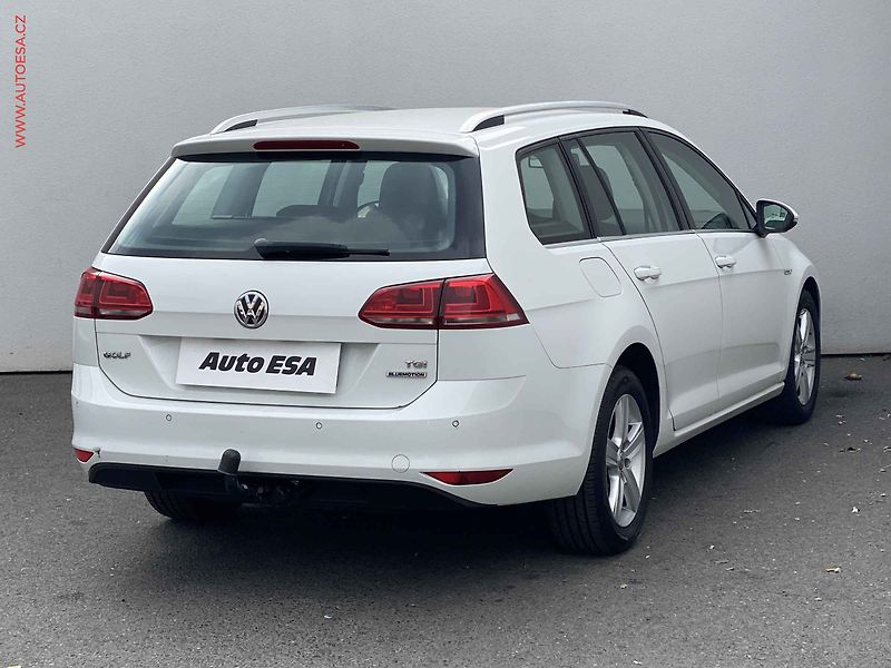 Volkswagen Golf (2014) 1.4 TGi, ČR, Highline, DSG - fotka 4 z 16
