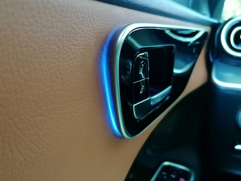 Mercedes-Benz Třídy C (2022) 200d 9G Luxury Line,Kůže - fotka 18 z 42