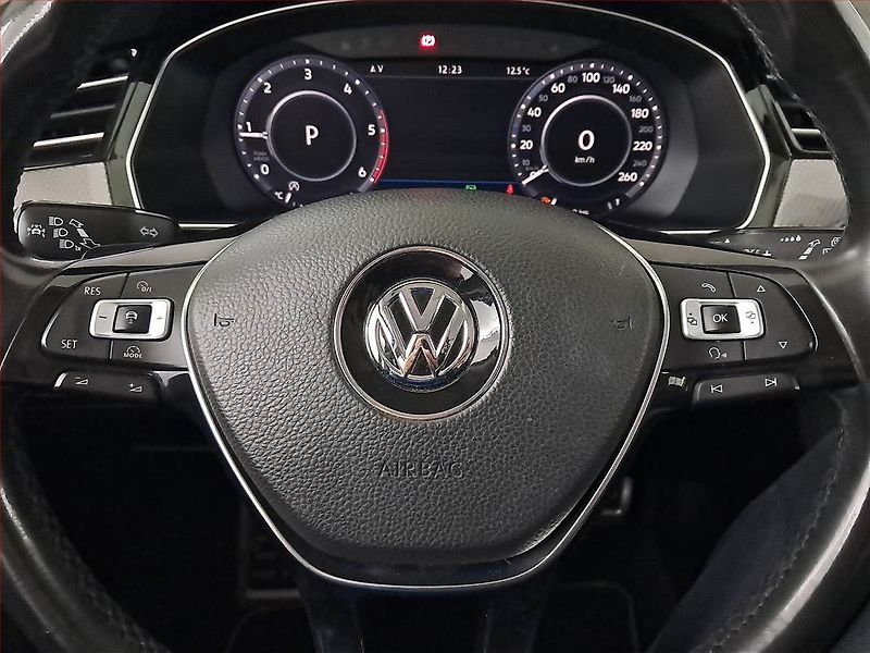 Volkswagen Passat (2016) 2.0 BiTDI, 4X4, Automat - fotka 18 z 22