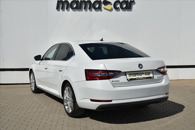 Škoda Superb 2.0TDi BIXENON KŮŽE ACC ČR - fotka 5 z 29